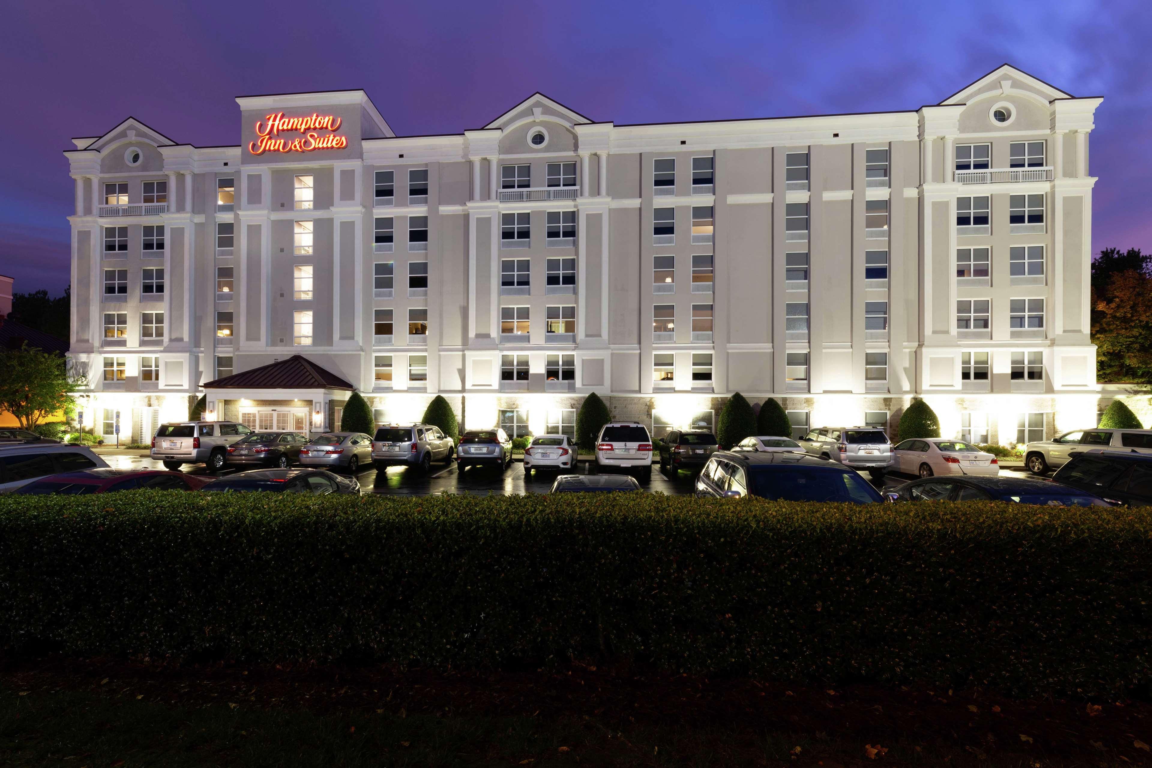 Hampton Inn & Suites Raleigh Cary Lenovo Center Bagian luar foto