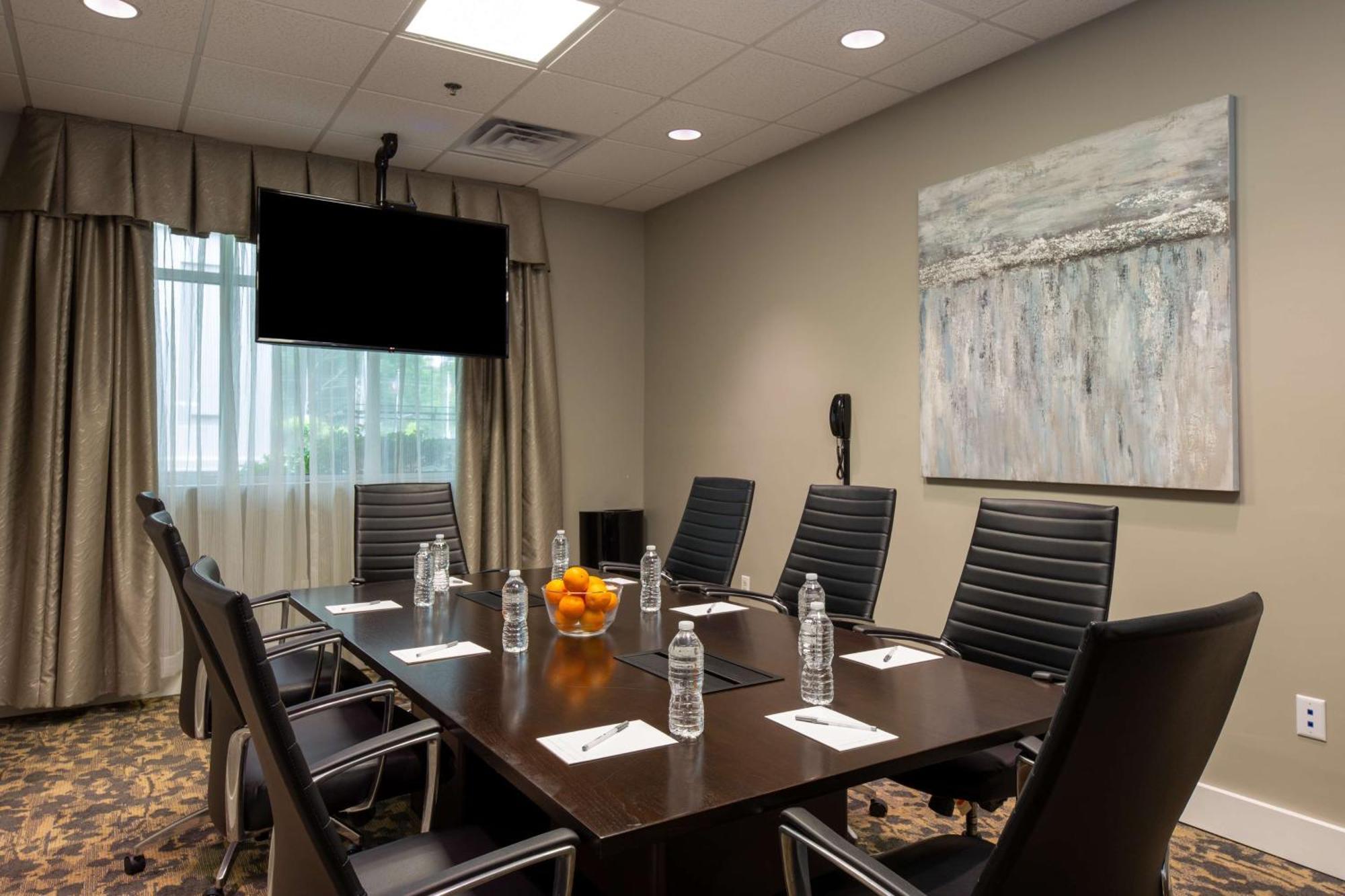 Hampton Inn & Suites Raleigh Cary Lenovo Center Bagian luar foto