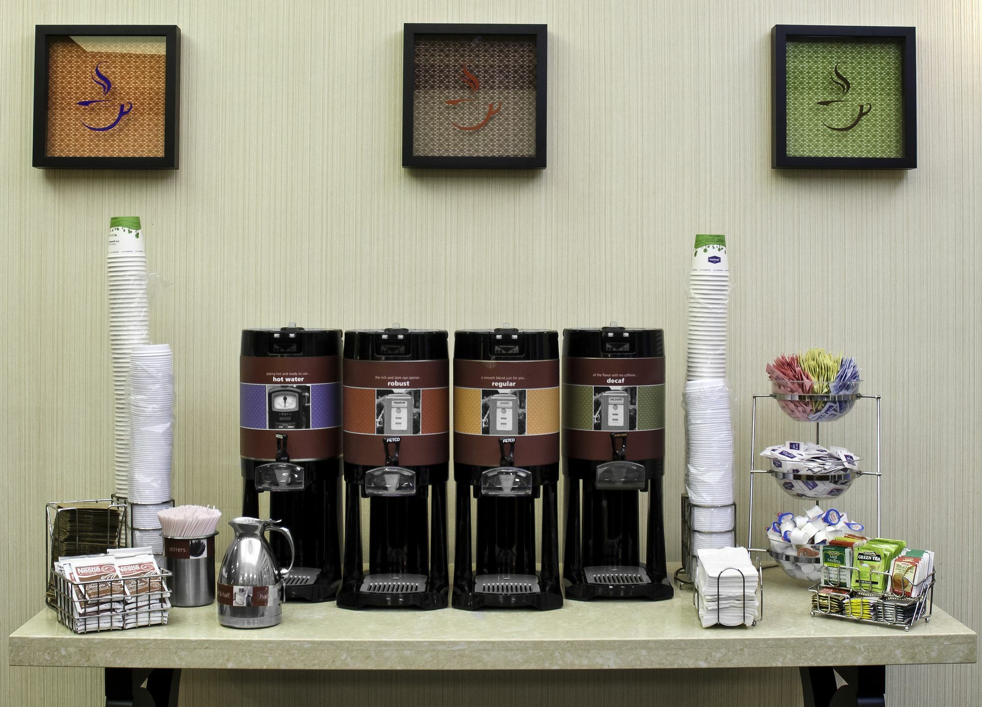 Hampton Inn & Suites Raleigh Cary Lenovo Center Bagian luar foto