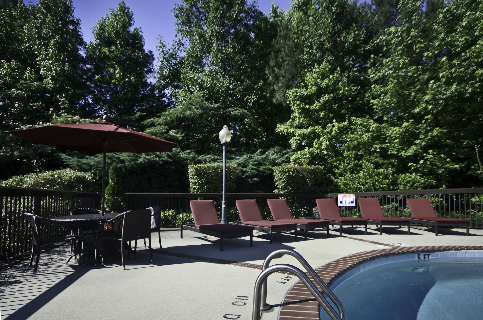 Hampton Inn & Suites Raleigh Cary Lenovo Center Bagian luar foto